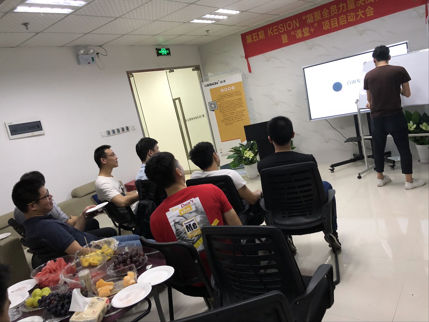 QQ圖片小.jpg
