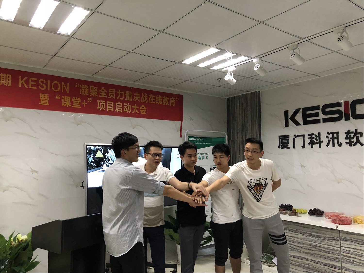 QQ圖片203.jpg