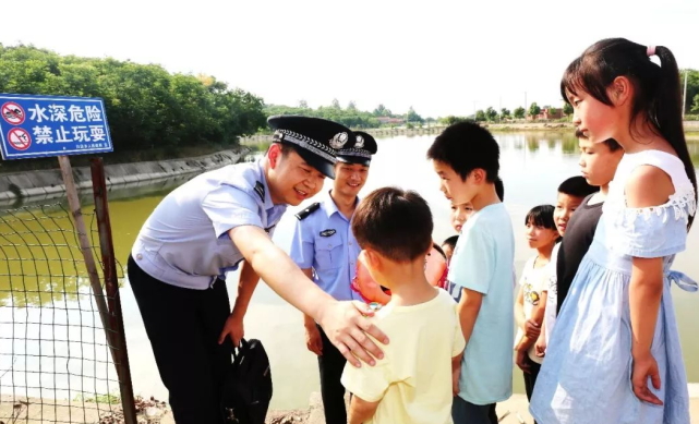 河南教育局通知，校外培訓(xùn)機(jī)構(gòu)“瑟瑟發(fā)抖” 第 2 張